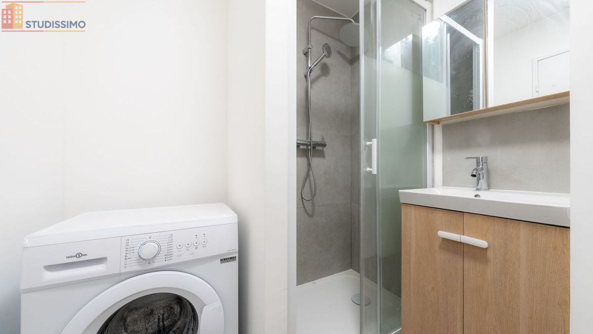 Studio 24m² Lille centre - Meublé, étage élevé - Photo 14