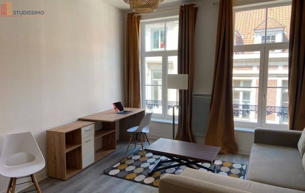 Studio meublé 30m² Lille centre - Vieux-Lille, meublé - Photo 2
