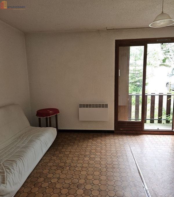 Studio à Montclar