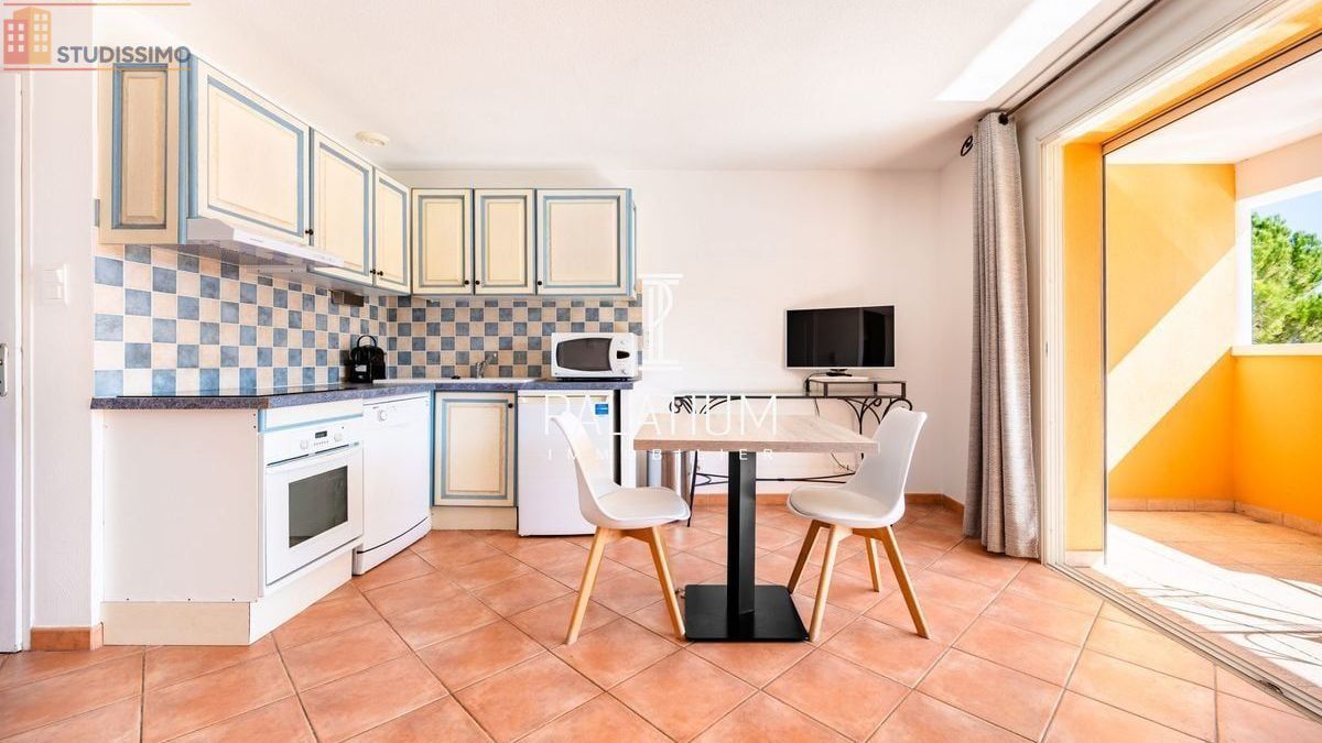 Studio 23m² Gréoux-les-Bains - 2e étage, DPE D - Photo 3