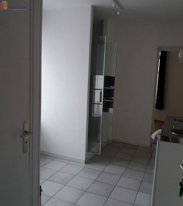 Studio 25m² Roubaix 59100 - Photo 2