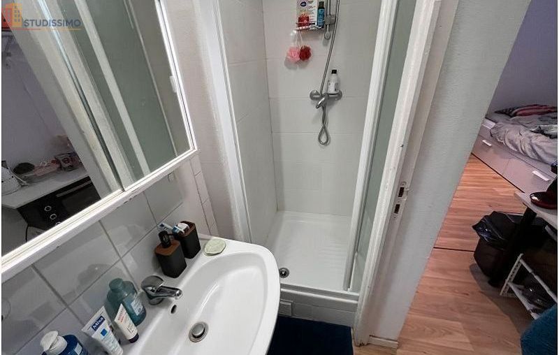 Studio meublé 14m² Lille 59000 - Meublé, 3e étage - Photo 6