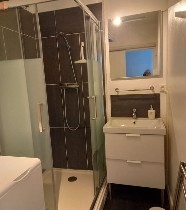 Studio meublé 26m² Lille 59800 - Proche La Catho - Photo 2