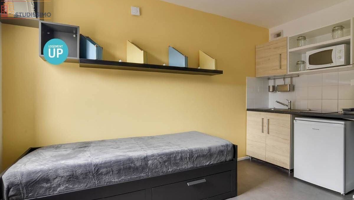 Studio meublé 18m² Lille centre - Calme, lumineux - Photo 2