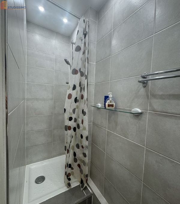 Studio 35m² Barcelonnette - Étage élevé, lumineux - Photo 2