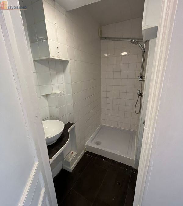 Studio 35m² Roubaix 59100 - Grand, meublé - Photo 2