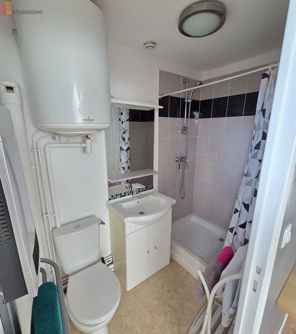 Studio 18m² Dunkerque - Meublé, dernier étage - Photo 4