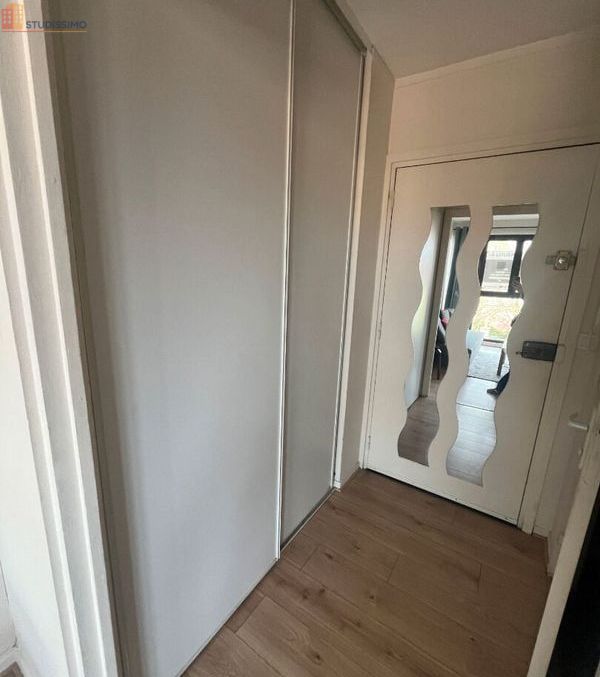 Studio meublé 28m² La Madeleine 59110 - Lumineux, dernier étage - Photo 9
