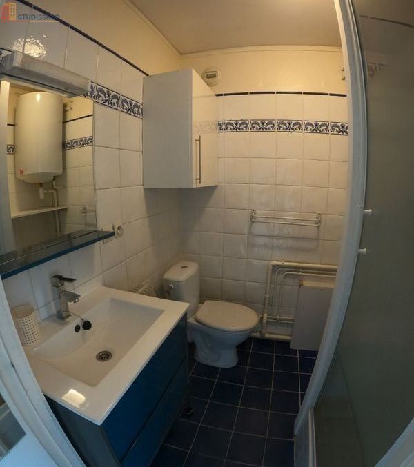 Studio meublé 28m² La Madeleine 59110 - Lumineux, dernier étage - Photo 4