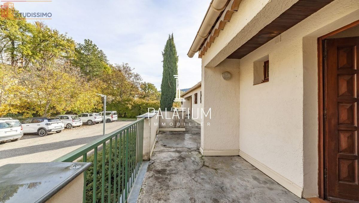 Studio 29m² Gréoux-les-Bains - DPE D, 1er étage - Photo 1