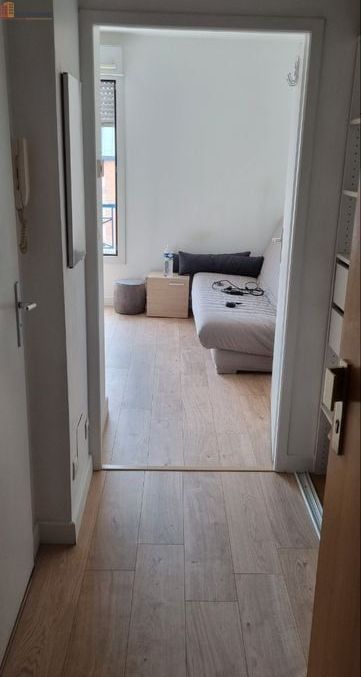 Studio 20m² Lille 59800 - Meublé, dernier étage - Photo 2
