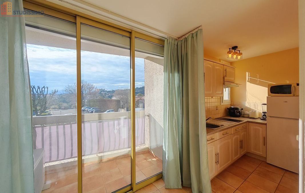 Studio 29m² Gréoux-les-Bains - Vue château - Photo 2