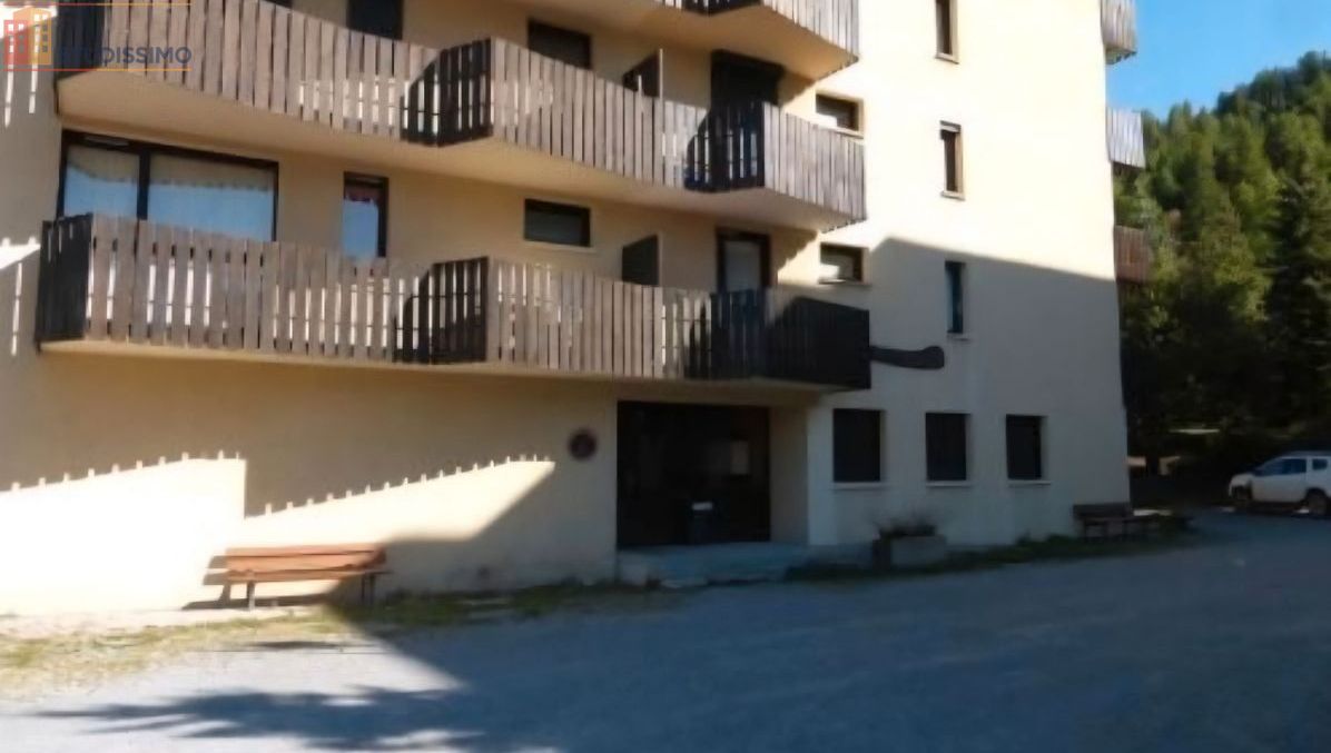 Studio à Enchastrayes