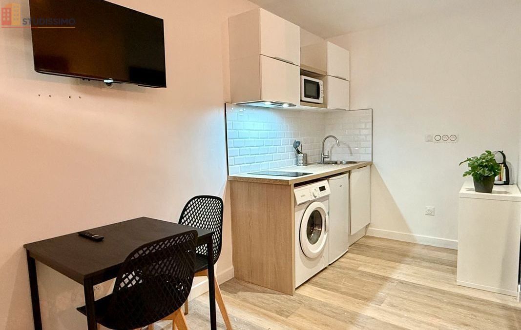 Studio meublé 15m² Cambrai - Meublé, cour - Photo 4