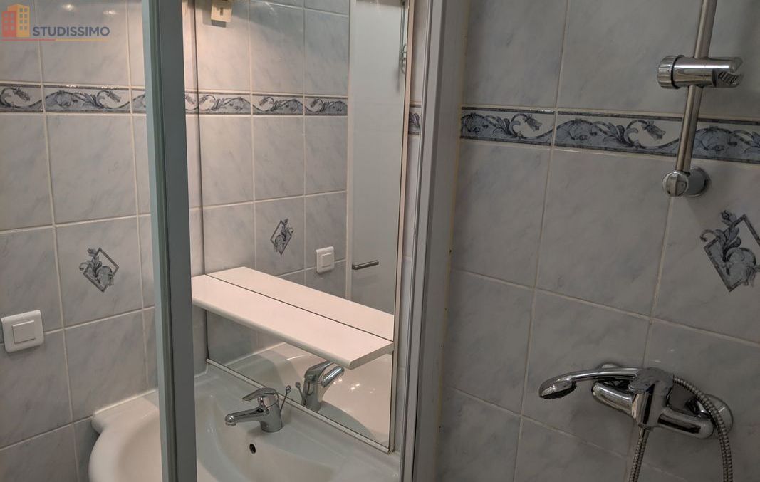 Studio meublé 17m² Roubaix 59100 - Proche parc et tram - Photo 2