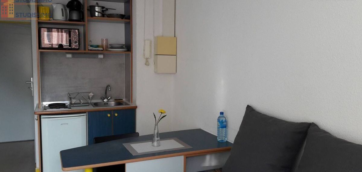 Studio meublé 18m² Lille Vieux-Lille - Meublé, 1er étage - Photo 8