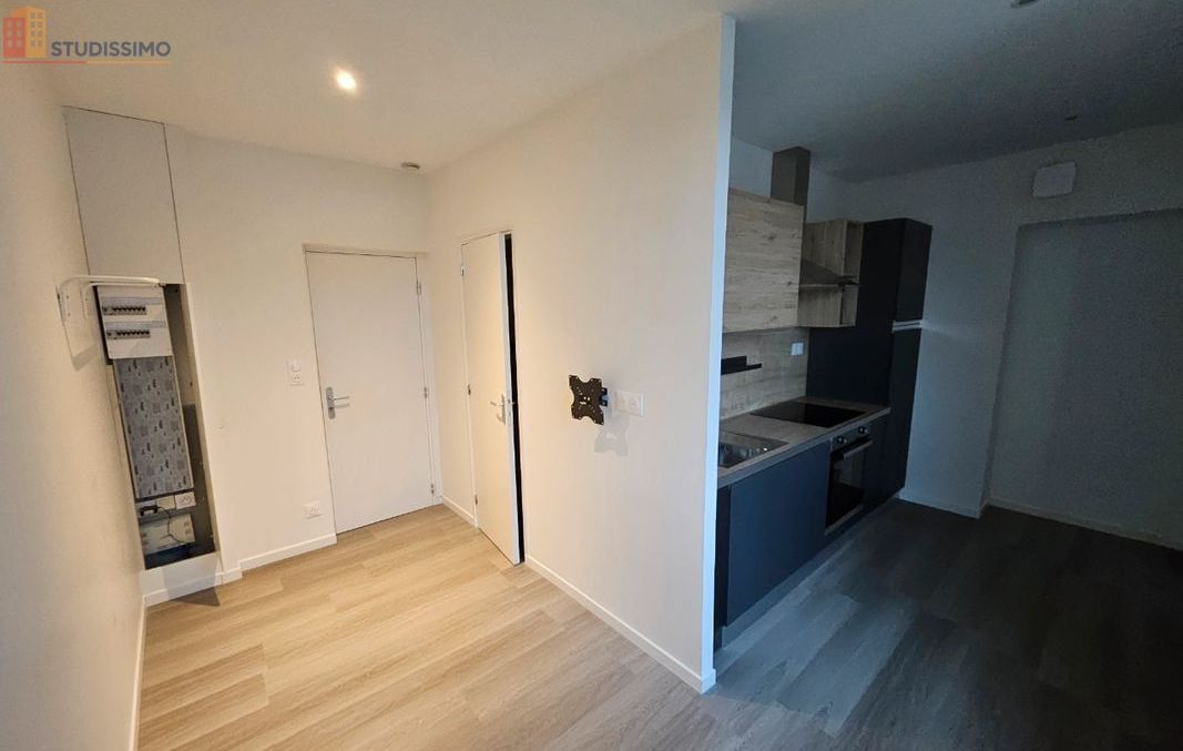 Studio 23m² Coudekerque-Branche - Refait à neuf, meublé - Photo 4