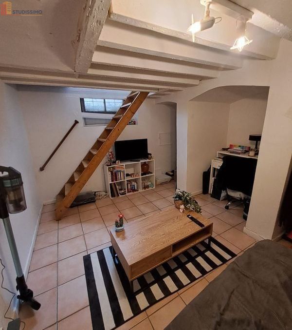 Studio 26m² Lille 59000 - Atipique, meublé - Photo 3