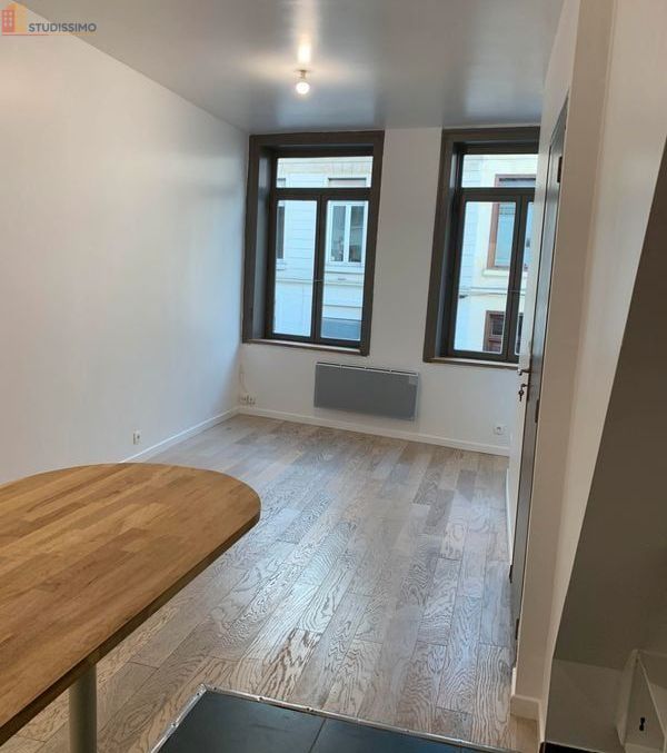 Studio 25m² Lille Vieux-Lille - Calme, proche commerces - Photo 17