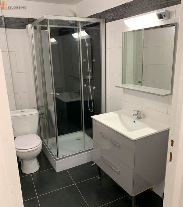 Studio 25m² Lille Vieux-Lille - Calme, proche commerces - Photo 10