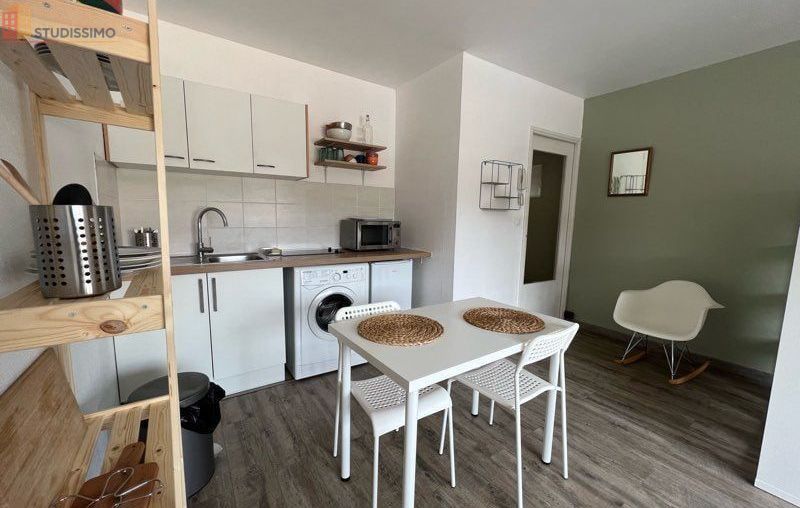 Studio meublé 28m² Lille centre - Lumineux, meublé - Photo 4