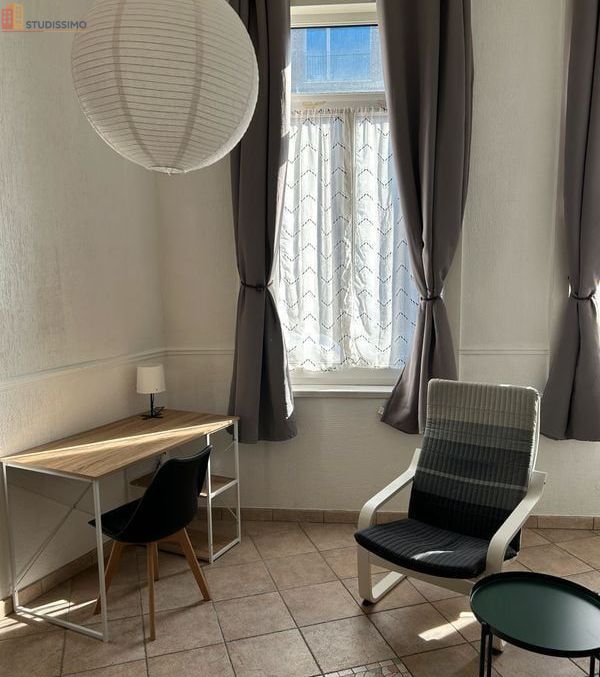 Studio 17m² Lille 59260 - Meublé, proche métro - Photo 1