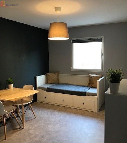 Studio meublé 20m² Valenciennes - Rénové, proche gare - Photo 2