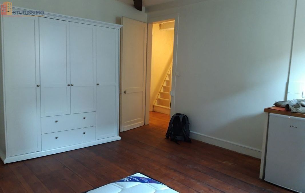 Studio meublé 25m² Lille 59800 - Calme, résidence agréable - Photo 4