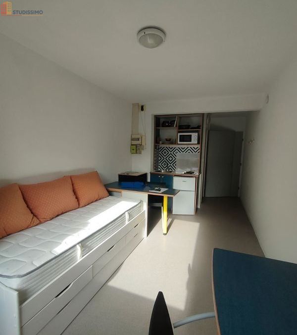 Studio 18m² Lille 59800 - Meublé, étage 2 - Photo 2