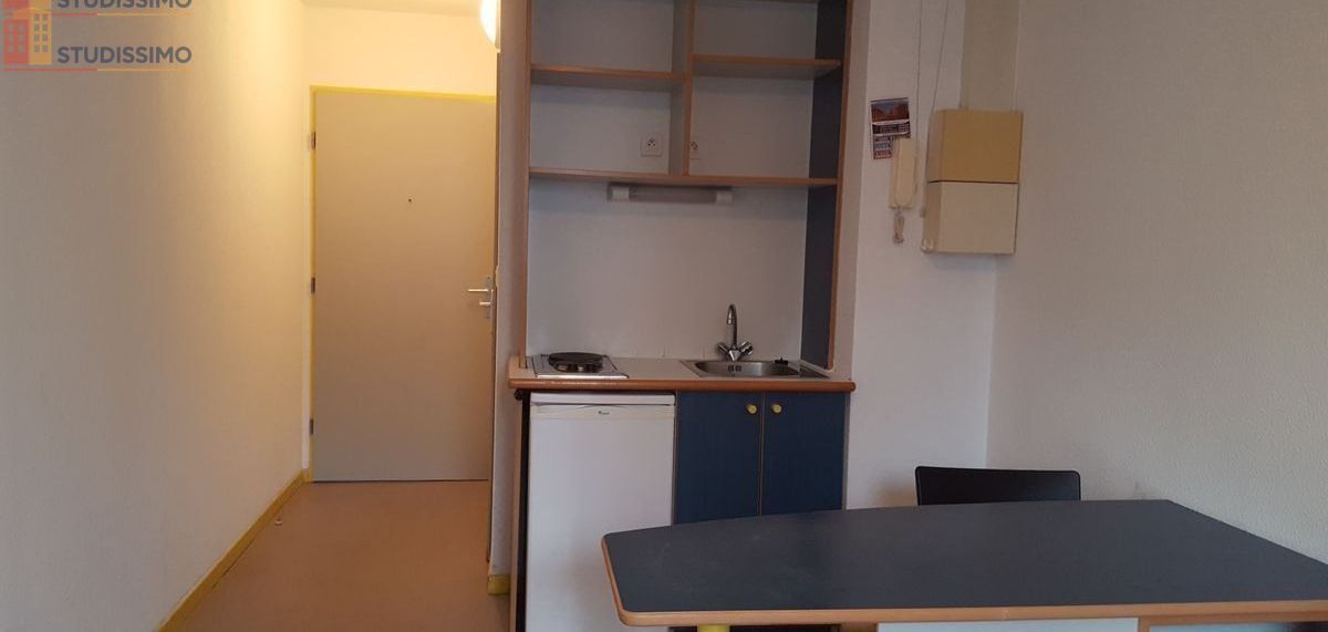 Studio meublé 18m² Lille centre - Vieux-Lille, lumineux - Photo 2