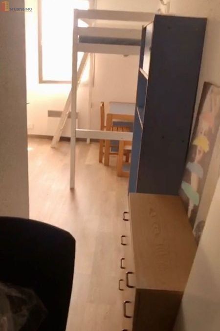 Studio meublé 18m² Lille 59800 - Meublé, 3e étage - Photo 5
