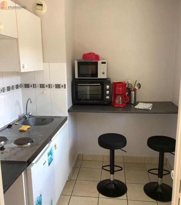 Studio meublé 32m² Roubaix 59100 - Proche EDHEC, lumineux - Photo 1