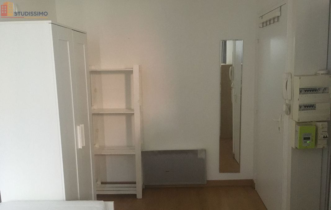 Studio meublé 21m² Lille Vieux-Lille - Idéal étudiants - Photo 3