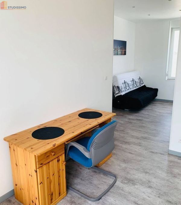 Studio meublé 22m² Lille 59800 - Meublé, 1er étage - Photo 4