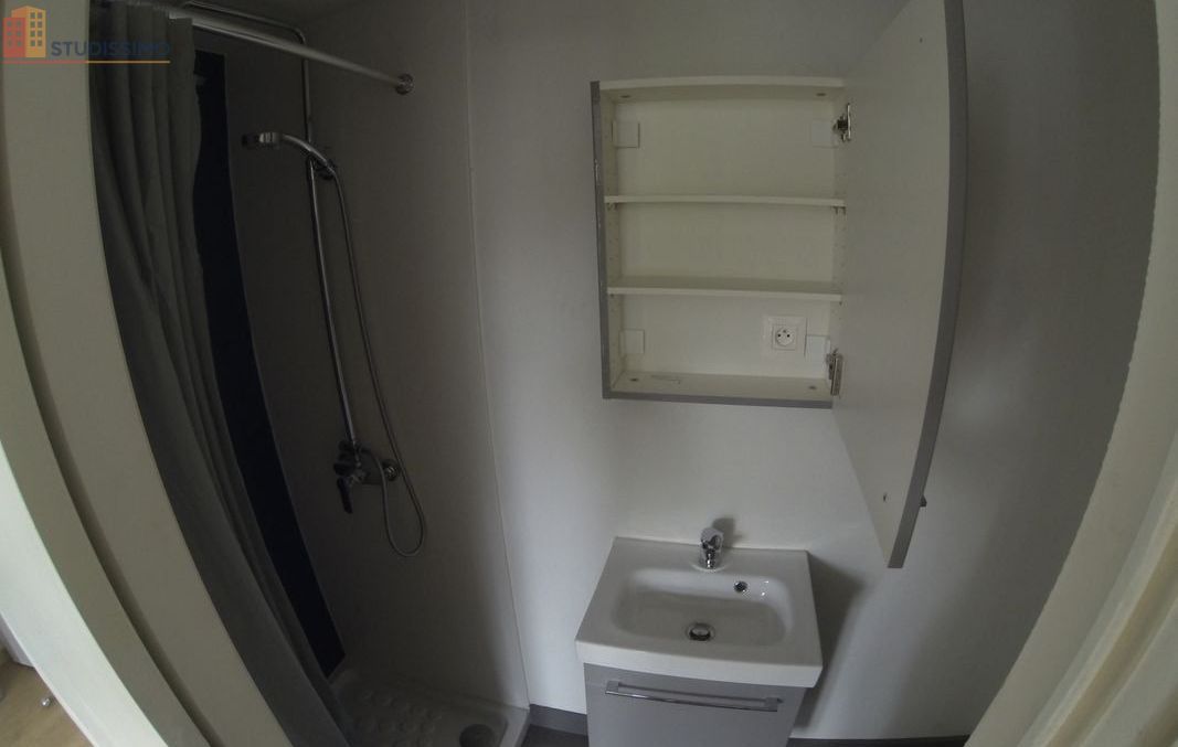 Studio meublé 18m² Lille 59800 - Lumineux, meublé - Photo 2