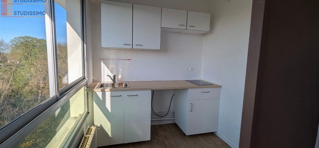 Studio meublé 28m² Lambersart - 9e étage, lumineux - Photo 3