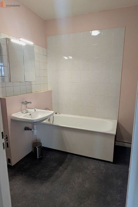 Studio meublé 28m² Lambersart - 9e étage, lumineux - Photo 2