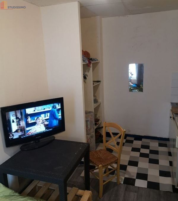 Studio meublé 12m² Roubaix - Meublé, 1er étage - Photo 4