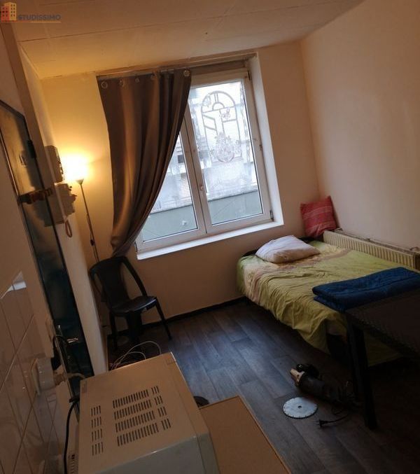 Studio meublé 12m² Roubaix - Meublé, 1er étage - Photo 5