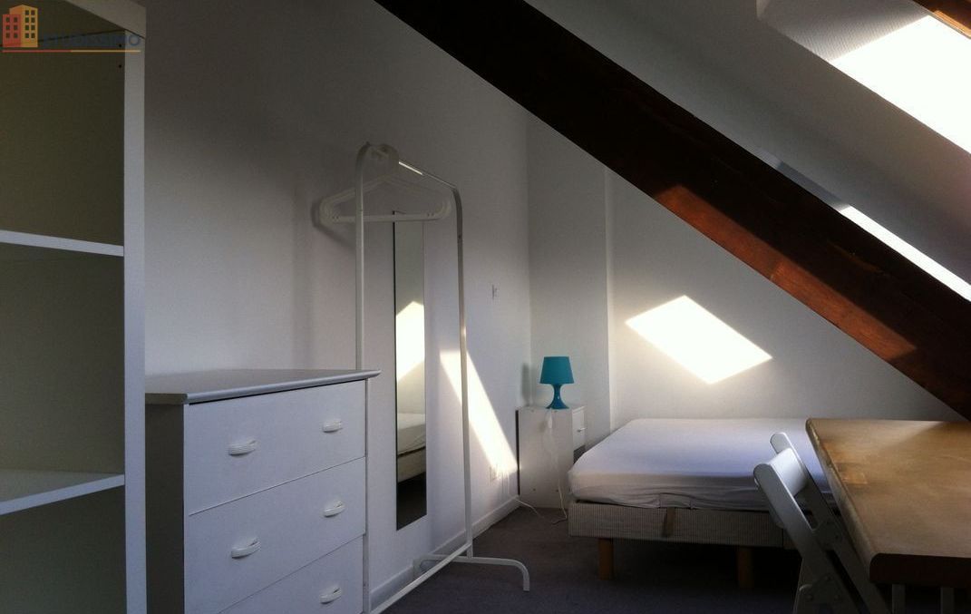Studio 19m² Lille centre - Meublé, au 3e étage - Photo 3