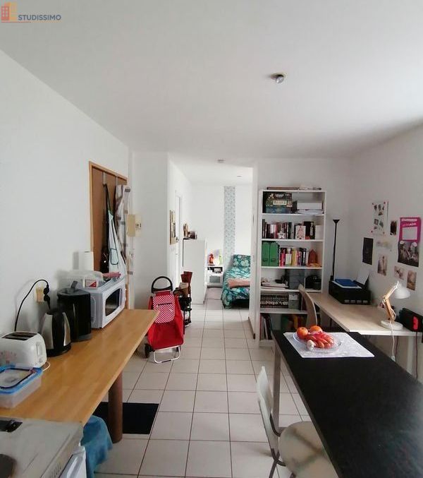 Studio meublé 21m² Tourcoing 59200 - Proche centre et IUT - Photo 8