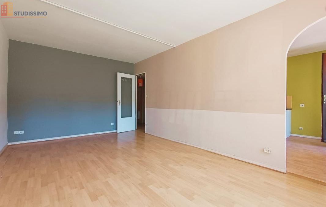 Studio 41m² Aubenas - Lumineux, 3e étage - Photo 3