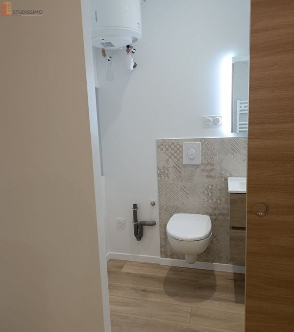 Studio 23m² Joyeuse - Joli, DPE C - Photo 8
