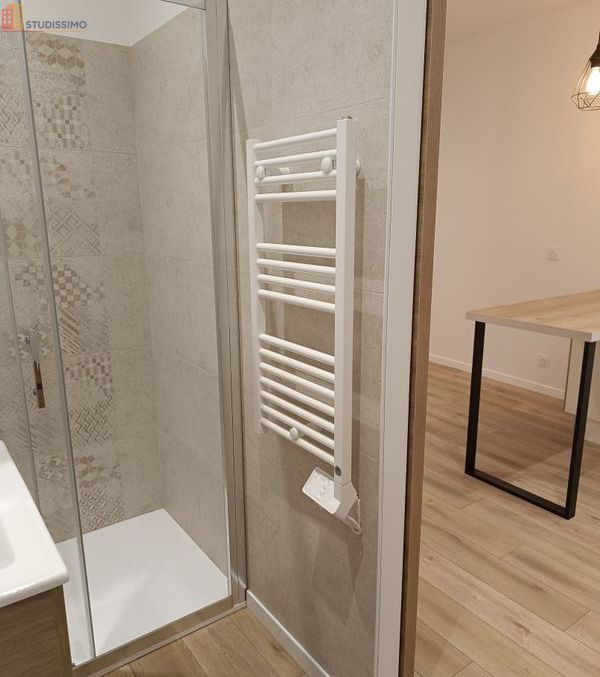 Studio 23m² Joyeuse - Joli, DPE C - Photo 9