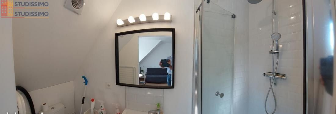 Studio meublé 16m² Marcq-en-Baroeul - Vue sur jardin - Photo 2