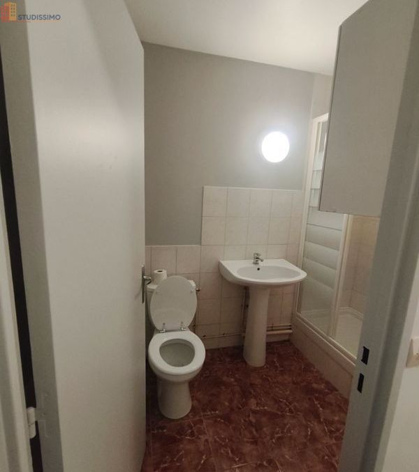 Studio 19m² Charleville-Mézières - Avec parking - Photo 1