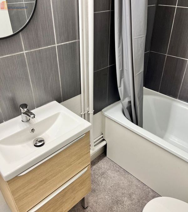 Studio 20m² Lille 59800 - Proche Grand Palais - Photo 1