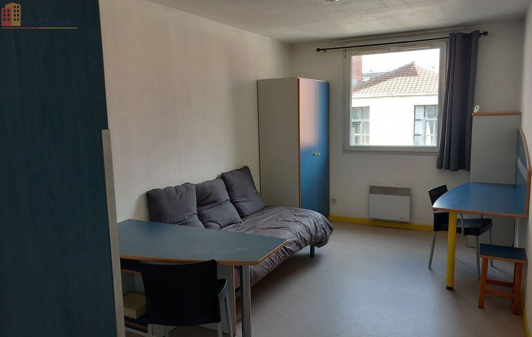 Studio meublé 18m² Lille centre - Lumineux, dernier étage - Photo 2