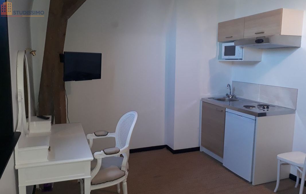 Studio meublé 25m² Roubaix - Meublé, 2e étage - Photo 8