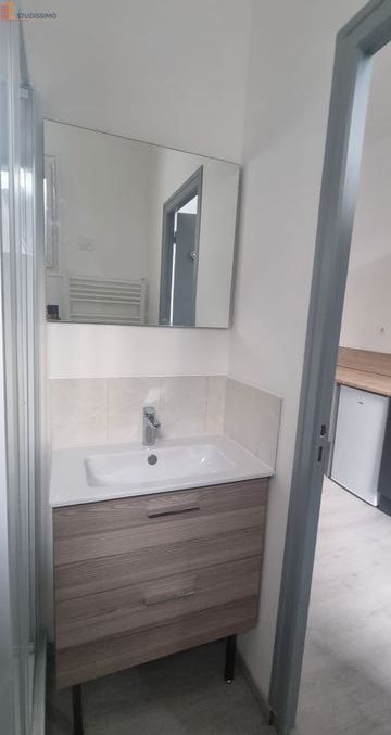 Studio 19m² Roubaix 59100 - Photo 2